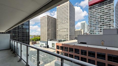 Photo 29 at 1011 - 2221 Yonge Street, Mount Pleasant West, Toronto