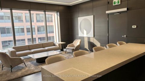 Photo 38 at 1011 - 2221 Yonge Street, Mount Pleasant West, Toronto