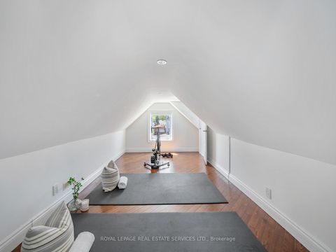 Photo 21 at 15 Melville Avenue, Junction, Toronto