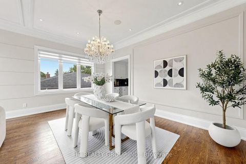 Photo 7 at 19 Michigan Drive, Newtonbrook East, Toronto