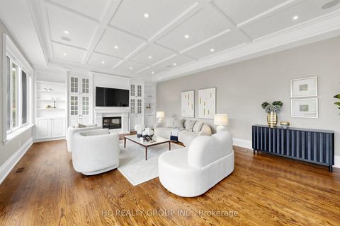 Photo 9 at 19 Michigan Drive, Newtonbrook East, Toronto