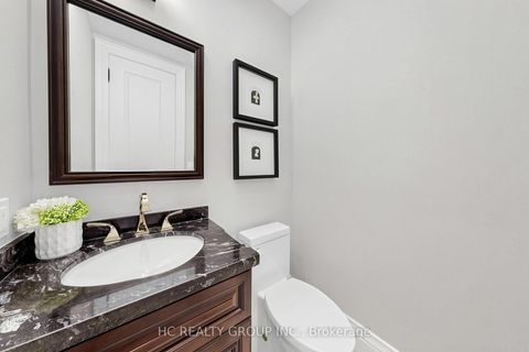 Photo 19 at 19 Michigan Drive, Newtonbrook East, Toronto