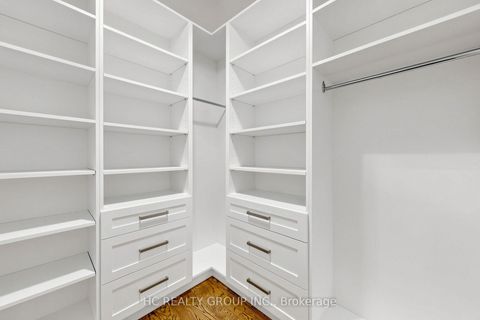 Photo 25 at 19 Michigan Drive, Newtonbrook East, Toronto