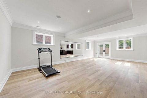 Photo 36 at 19 Michigan Drive, Newtonbrook East, Toronto