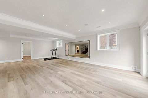 Photo 38 at 19 Michigan Drive, Newtonbrook East, Toronto