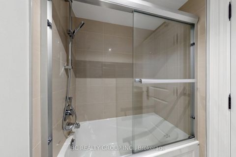 Photo 44 at 19 Michigan Drive, Newtonbrook East, Toronto