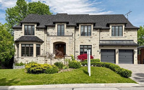 Photo 47 at 19 Michigan Drive, Newtonbrook East, Toronto