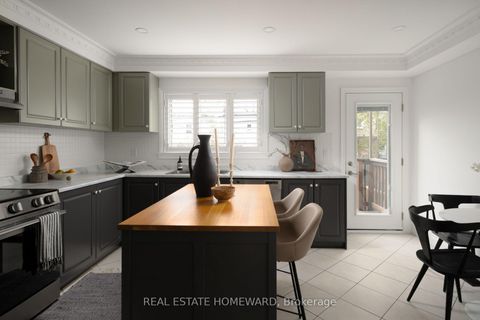 Photo 10 at 22 Kimbourne Avenue, East York, Toronto