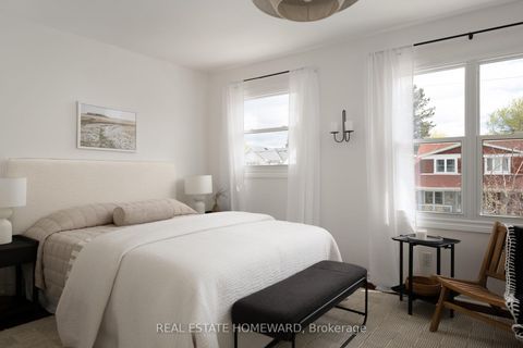 Photo 17 at 22 Kimbourne Avenue, East York, Toronto