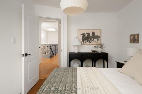 Photo 25 at 22 Kimbourne Avenue, East York, Toronto