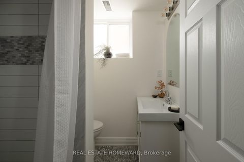 Photo 34 at 22 Kimbourne Avenue, East York, Toronto