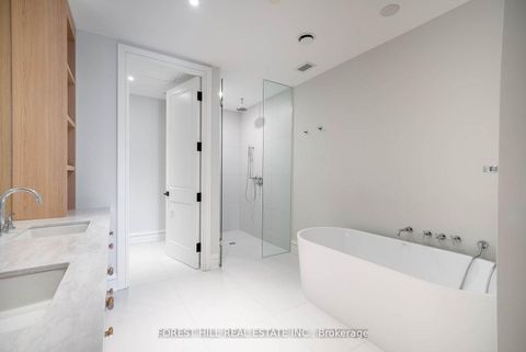 Photo 16 at 6A - 2010 Bathurst Street, Cedarvale, Toronto
