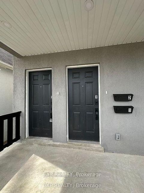 Photo 1 at 6 Lapp Street, Smythe, Toronto
