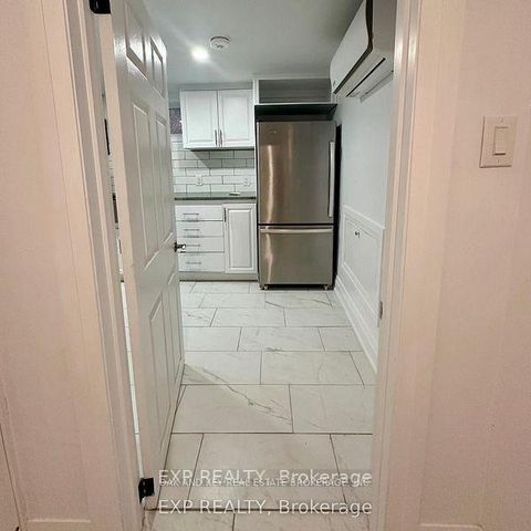 Photo 18 at 6 Lapp Street, Smythe, Toronto