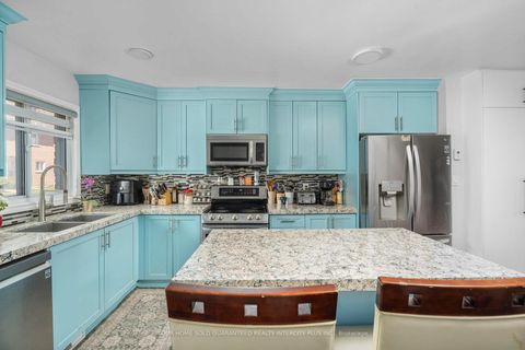 Photo 5 at 91 - 10 Rodda Boulevard, West Hill, Toronto