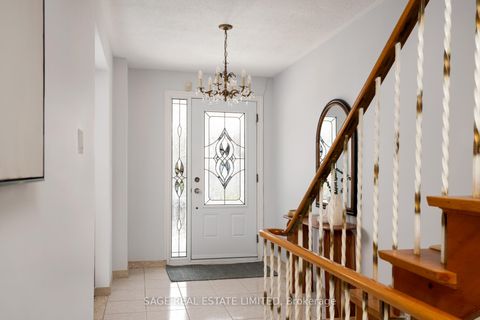 Photo 2 at 22 East Drive E, Smythe, Toronto