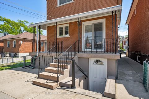 Photo 28 at 22 East Drive E, Smythe, Toronto