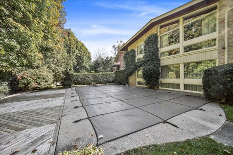 Photo 45 at 31 Janus Court, Hillcrest Village, Toronto