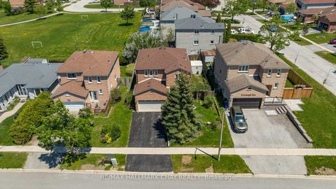 Photo 31 at 25 Cartwright Drive, Cundles East, Barrie