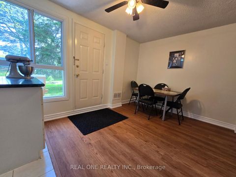 Photo 29 at 174 Rusty Crestway, Don Valley Village, Toronto