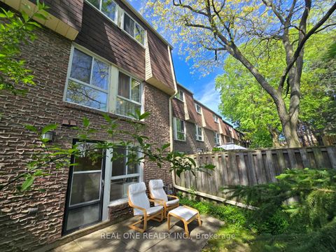 Photo 35 at 174 Rusty Crestway, Don Valley Village, Toronto