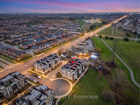 Photo 36 at 369 - 515 Kingbird Grove, Rouge E11, Toronto