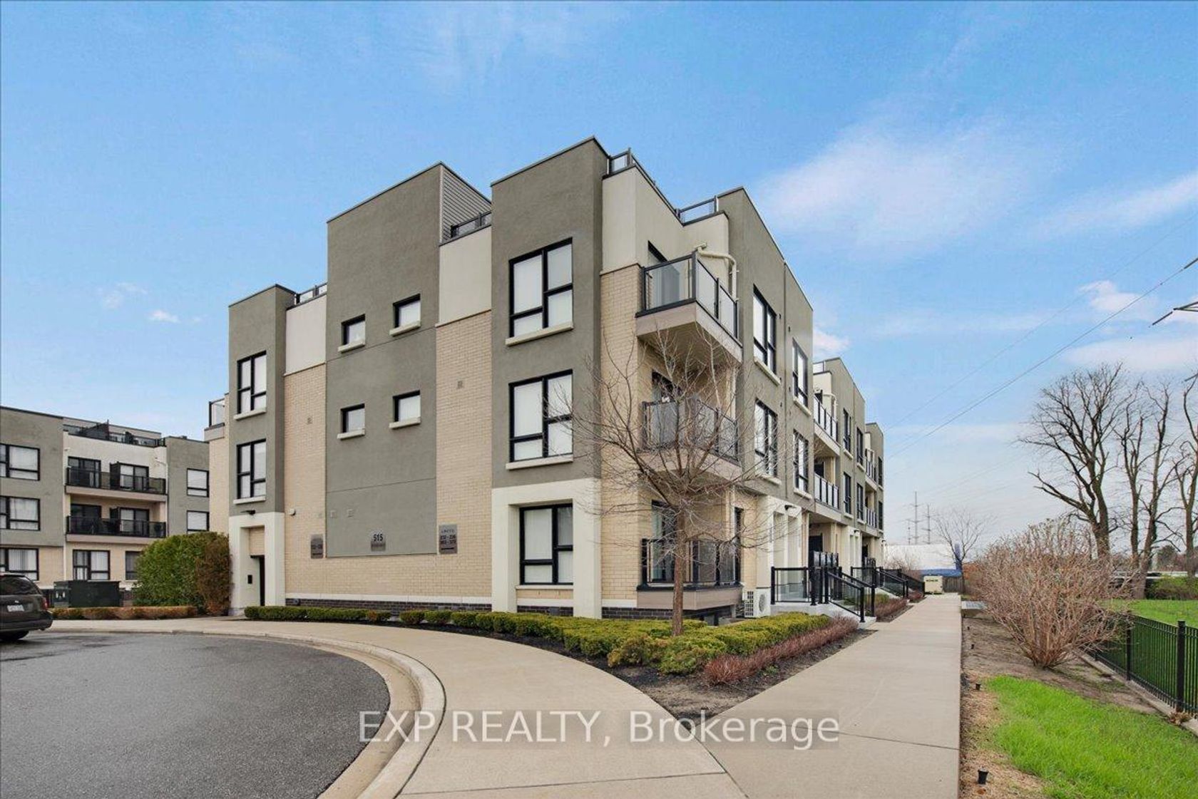 369 - 515 Kingbird Grove, Rouge E11, Toronto 