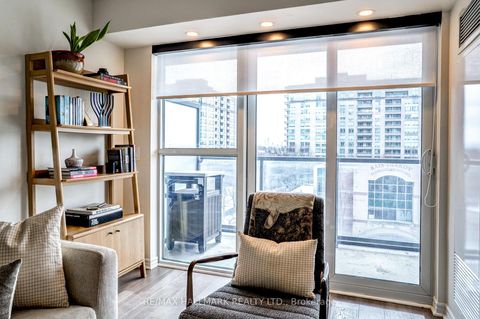 Photo 17 at 630 - 35 Saranac Boulevard, Lawrence, Toronto
