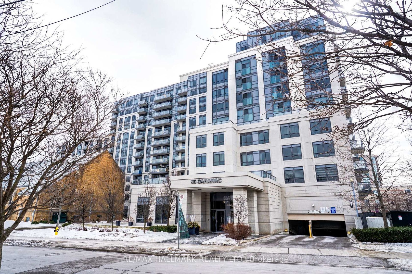 630 - 35 Saranac Boulevard, Lawrence, Toronto 