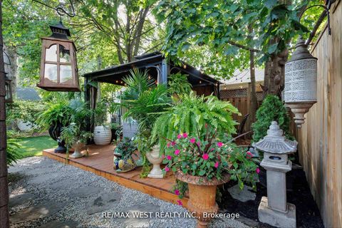 Photo 24 at 12 Brentwood Road S, Queensway, Toronto