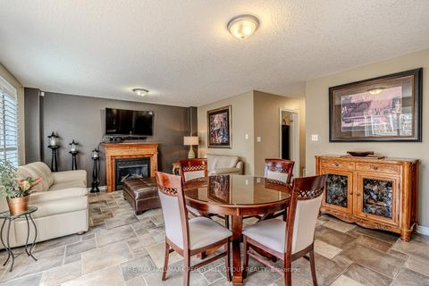 Photo 3 at 35 Benjamin Lane, Painswick South, Barrie