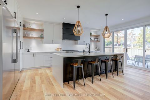 Photo 17 at 862 Kennedy Road, Alcona, Innisfil