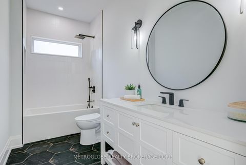 Photo 21 at 862 Kennedy Road, Alcona, Innisfil