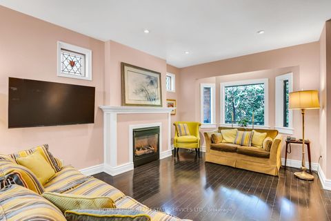 Photo 7 at 490 Willard Avenue, Bloor West Village, Toronto