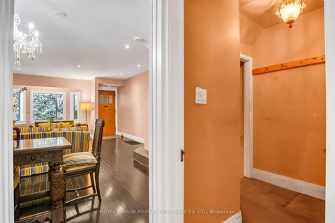 Photo 14 at 490 Willard Avenue, Bloor West Village, Toronto