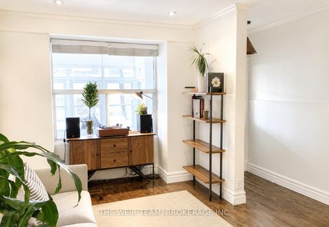 Photo 2 at 911 Woodbine Avenue, Danforth, Toronto