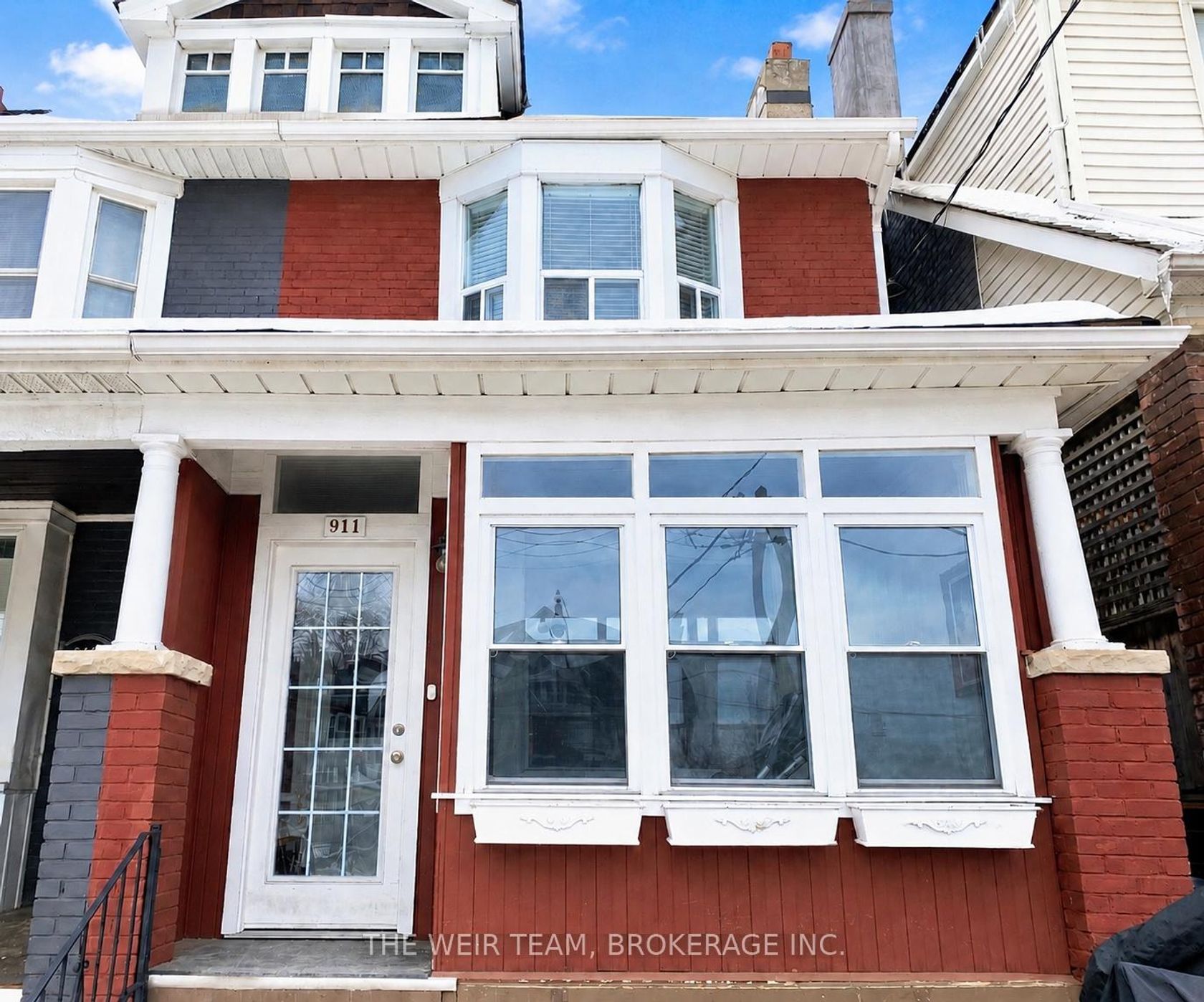 911 Woodbine Avenue, Danforth, Toronto 