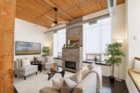 Photo 1 at 225 - 993 Queen Street W, Niagara, Toronto
