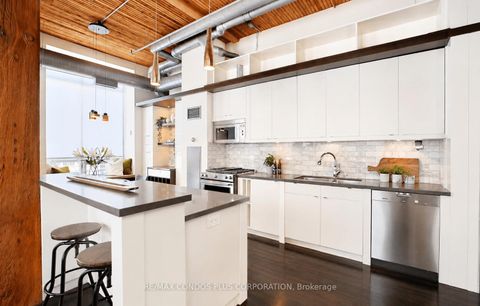 Photo 9 at 225 - 993 Queen Street W, Niagara, Toronto