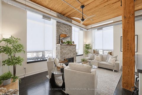 Photo 10 at 225 - 993 Queen Street W, Niagara, Toronto