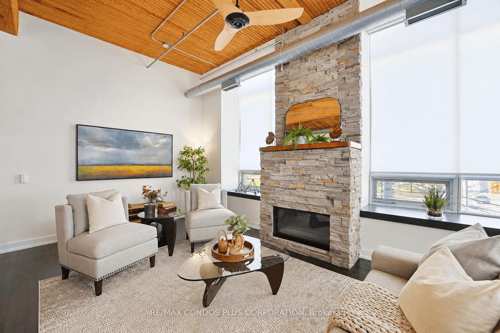 225 - 993 Queen Street W, Niagara, Toronto 