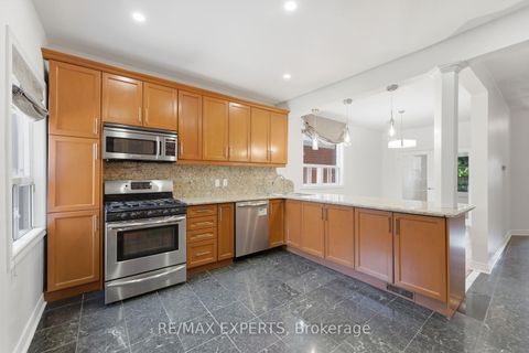 Photo 13 at 148 Ascot Avenue, Davenport, Toronto
