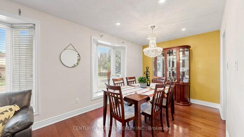 Photo 10 at 95 Kearney Drive, Clairville, Toronto