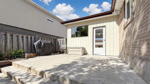 Photo 41 at 95 Kearney Drive, Clairville, Toronto
