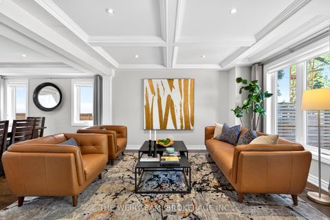 Photo 11 at 92 Gradwell Drive, Cliffcrest, Toronto