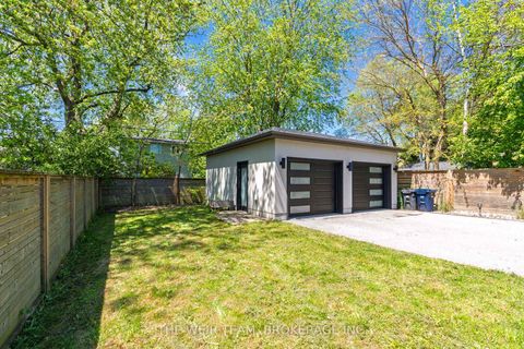 Photo 43 at 92 Gradwell Drive, Cliffcrest, Toronto
