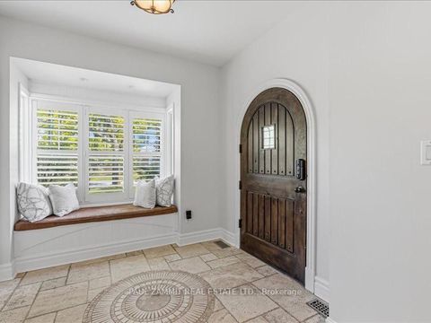Photo 3 at 44 Gwendolen Crescent, Westgate, Toronto