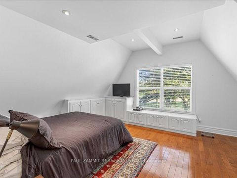 Photo 18 at 44 Gwendolen Crescent, Westgate, Toronto