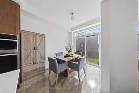 Photo 8 at 110 Hartington Street, Kleinburg, Vaughan