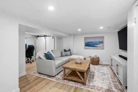 Photo 27 at 60 Woodbury Road, Alderwood, Toronto